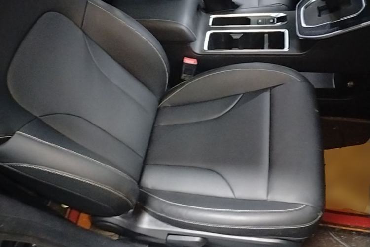 Used Haval M6 2023 PLUS 1.5T DCT Luxury Smart Connectivity Model Right Front Seat
