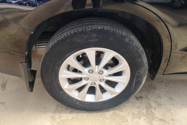 Used Haval M6 2023 PLUS 1.5T DCT Luxury Smart Connectivity Model Right Rear Wheel Hub