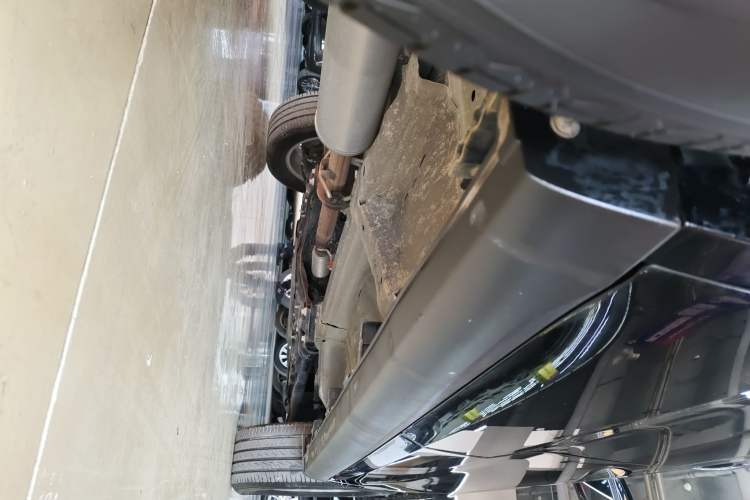 Used Haval M6 2023 PLUS 1.5T DCT Luxury Smart Connectivity Model Right Side Sill