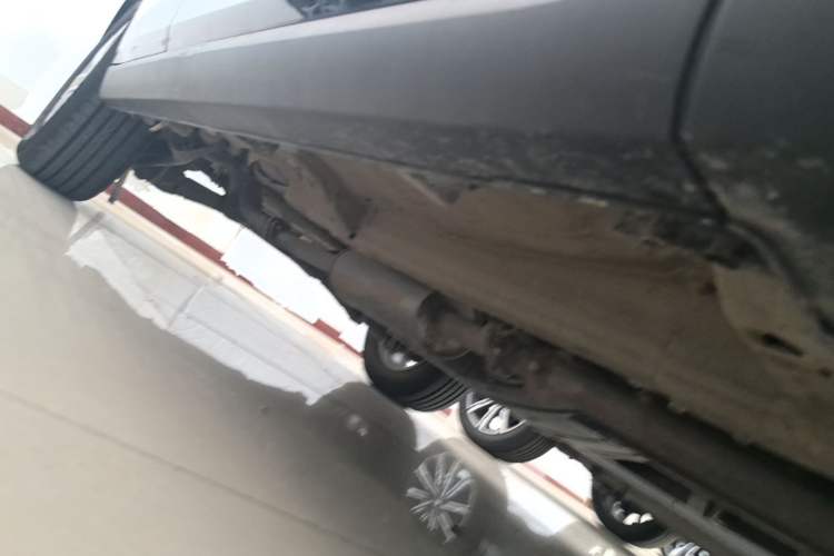 Used Haval M6 2023 PLUS 1.5T DCT Elite Smart Connectivity Model Right Side Sill