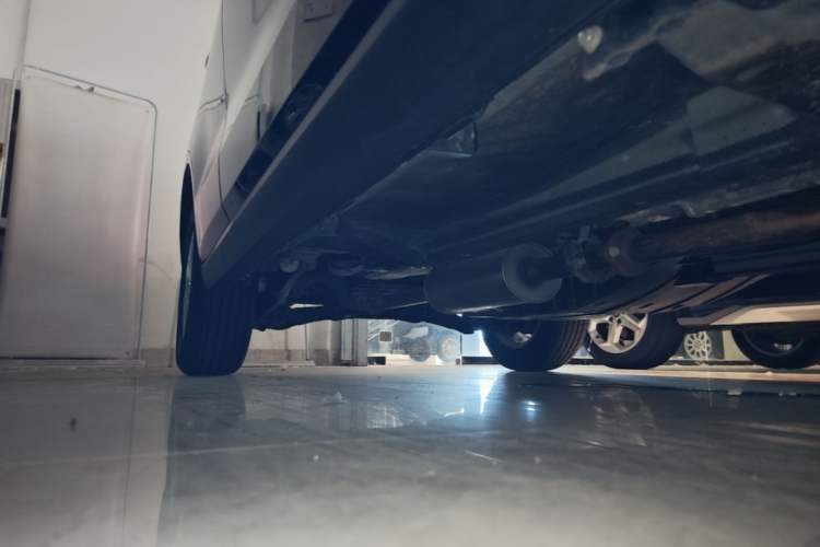 Used Haval M6 2023 PLUS 1.5T DCT Elite Smart Connectivity Model Right Side Sill