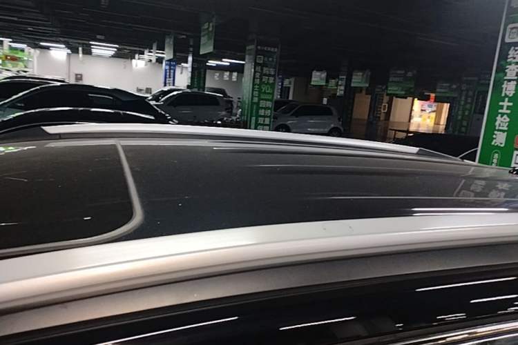 Used Haval M6 2023 PLUS 1.5T DCT Luxury Smart Connectivity Model Roof