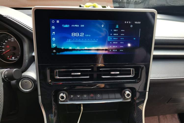 Used Haval M6 2023 PLUS 1.5T DCT Luxury Smart Connectivity Model Audio And AC Panel