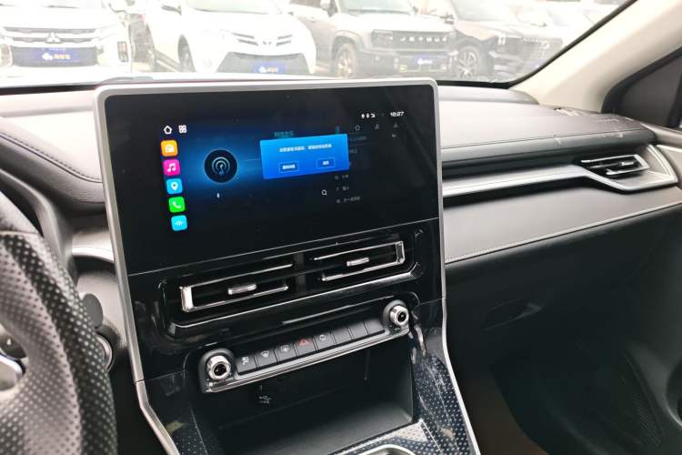 Used Haval M6 2023 PLUS 1.5T DCT Elite Smart Connectivity Model Audio And AC Panel