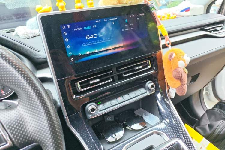 Used Haval M6 2023 PLUS 1.5T DCT Elite Smart Connectivity Model Audio And AC Panel