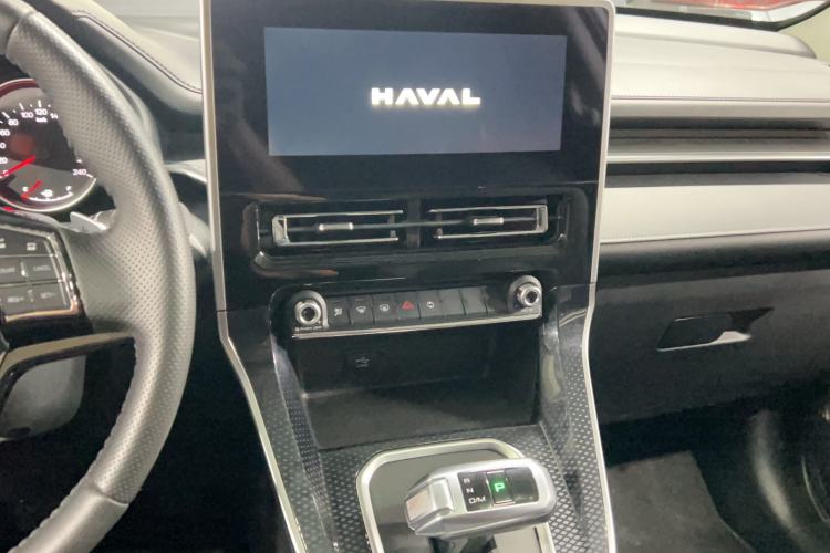 Used Haval M6 2023 PLUS 1.5T DCT Luxury Smart Connectivity Model Audio And AC Panel