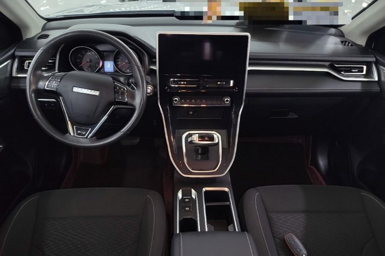 Used Haval M6 2023 PLUS 1.5T DCT Elite Smart Connectivity Model Center Console