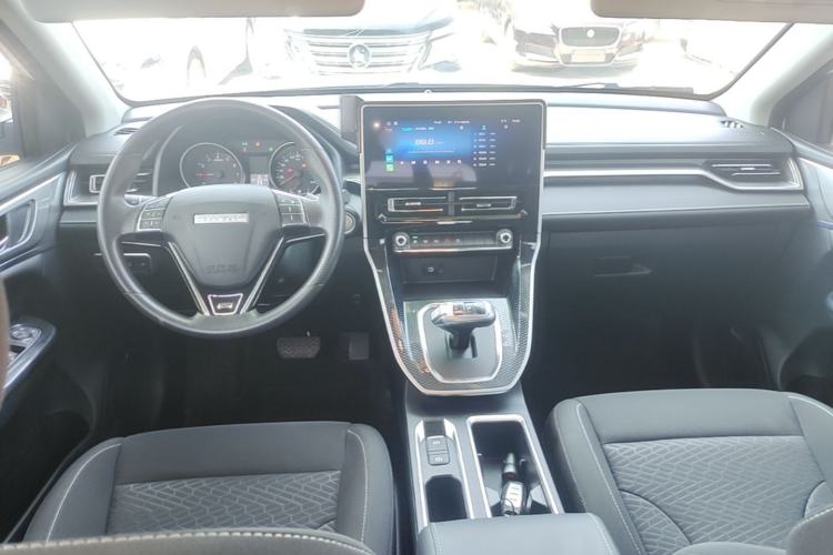 Used Haval M6 2023 PLUS 1.5T DCT Elite Smart Connectivity Model Center Console