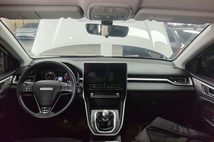 Used Haval M6 2023 PLUS 1.5T Manual Elite Smart Connectivity Model Center Console