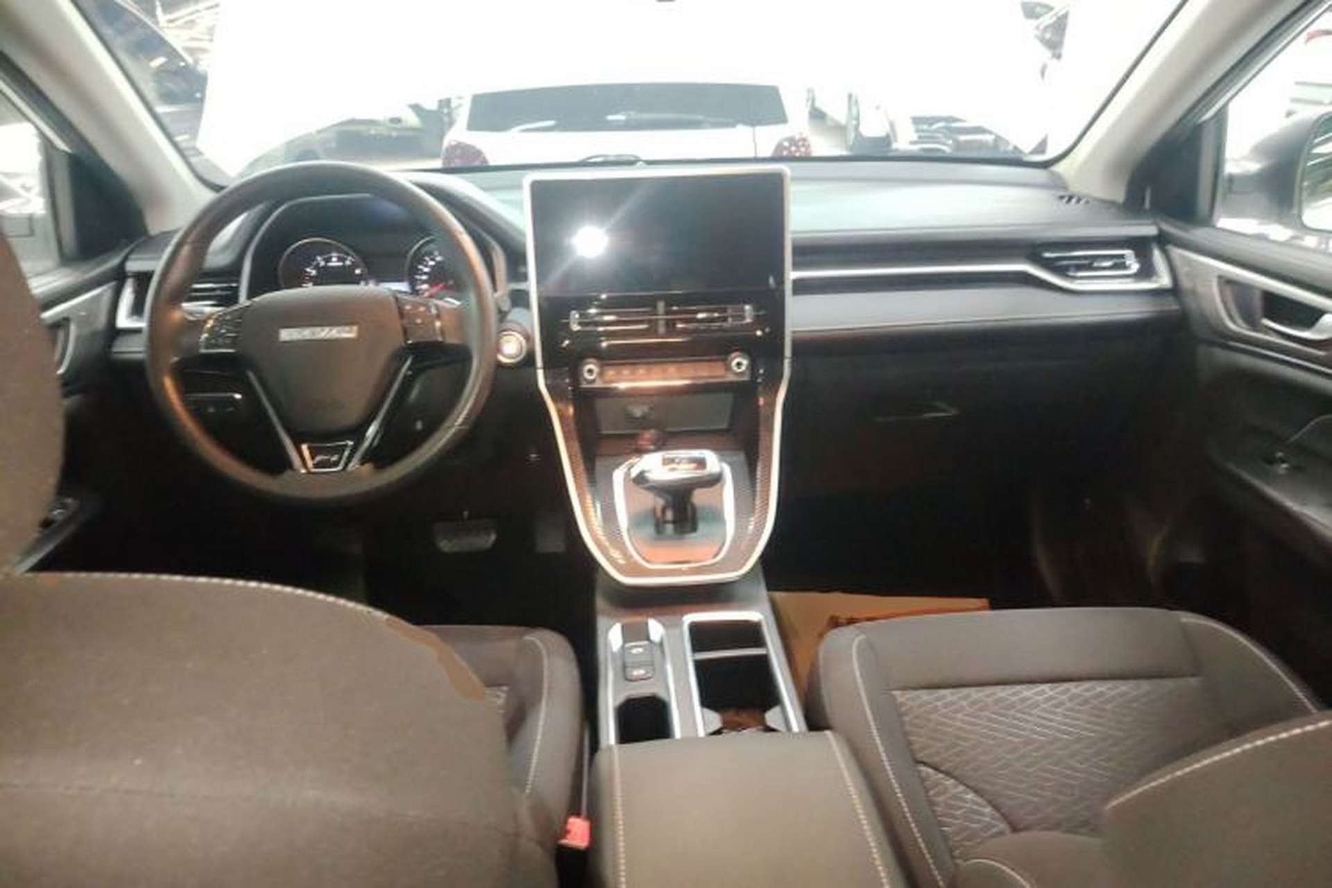 Used Haval M6 2023 PLUS 1.5T DCT Elite Smart Connectivity Model Center Console