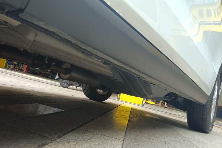 Used Haval M6 2023 PLUS 1.5T DCT Elite Smart Connectivity Model Chassis Front Left