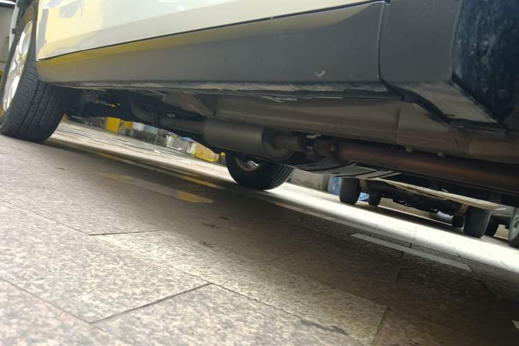 Used Haval M6 2023 PLUS 1.5T DCT Elite Smart Connectivity Model Chassis Front Right