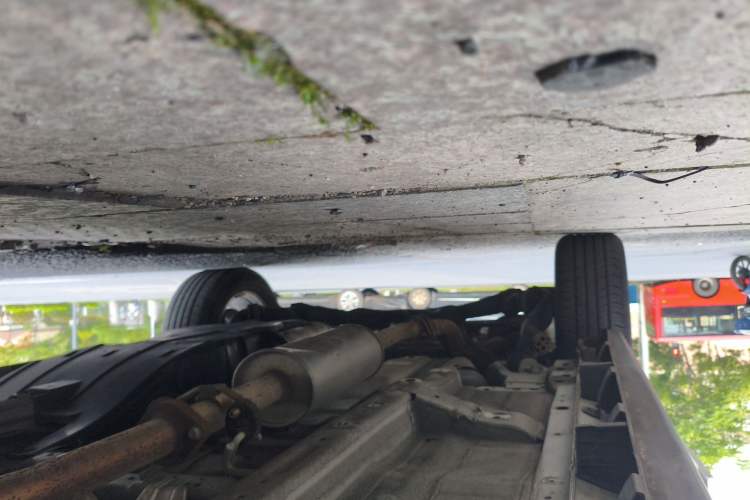 Used Haval M6 2023 PLUS 1.5T Manual Elite Smart Connectivity Model Chassis Front Right