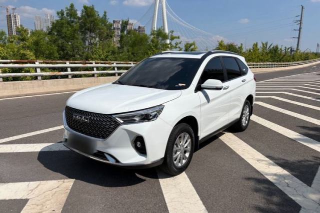 Haval M6 2023 PLUS 1.5T Manual Luxury Smart Connectivity Model مستعملة
