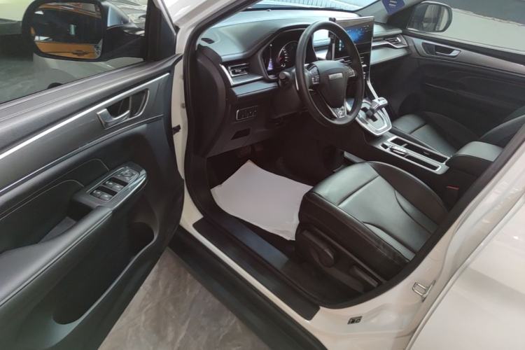Used Haval M6 2023 PLUS 1.5T DCT Luxury Smart Connectivity Model Driver Seat