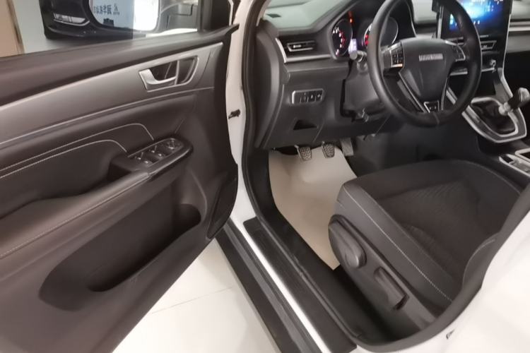 Used Haval M6 2023 PLUS 1.5T Manual Elite Smart Connectivity Model Driver Seat