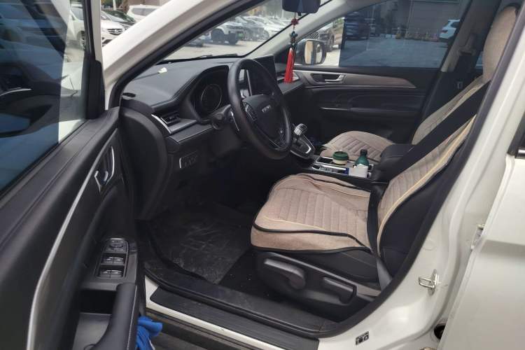Used Haval M6 2023 PLUS 1.5T DCT Elite Smart Connectivity Model Driver Seat
