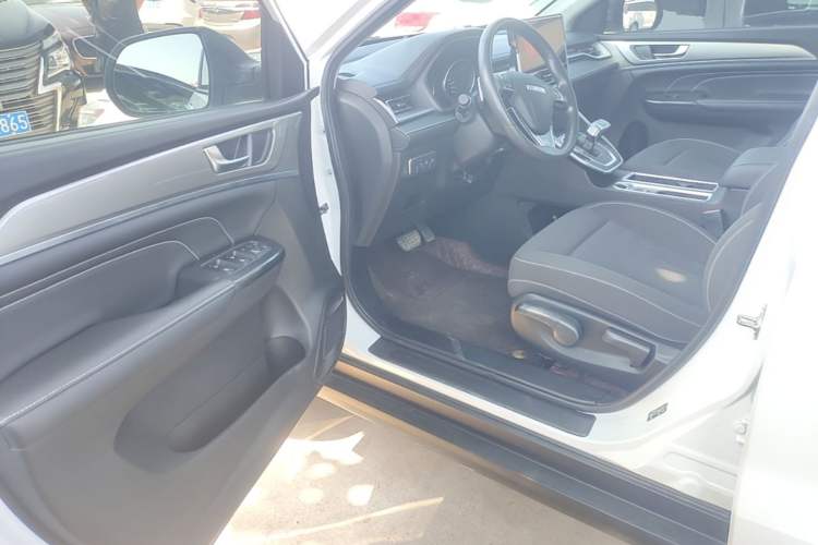 Used Haval M6 2023 PLUS 1.5T DCT Elite Smart Connectivity Model Driver Seat