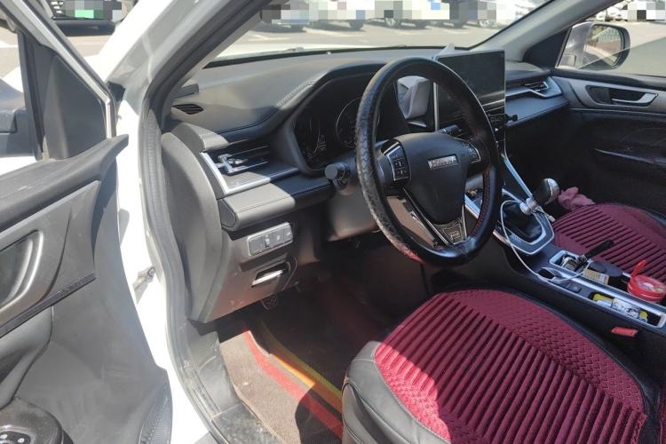 Used Haval M6 2023 PLUS 1.5T Manual Liu Yan Collaboration Edition Driver Seat