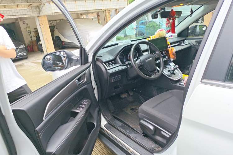 Used Haval M6 2023 PLUS 1.5T DCT Elite Smart Connectivity Model Driver Seat
