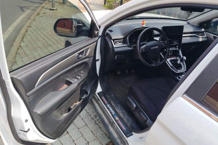 Used Haval M6 2023 PLUS 1.5T Manual Elite Smart Connectivity Model Driver Seat