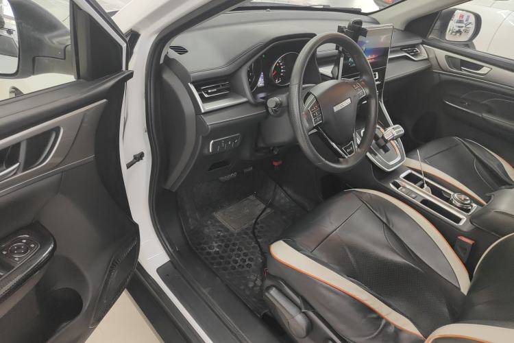Used Haval M6 2023 PLUS 1.5T DCT Elite Smart Connectivity Model Driver Seat