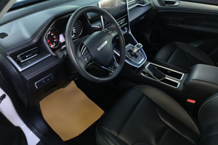 Used Haval M6 2023 PLUS 1.5T DCT Luxury Smart Connectivity Model Driver Seat