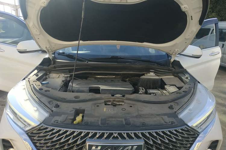 Used Haval M6 2023 PLUS 1.5T Manual Luxury Smart Connectivity Model Engine Bay