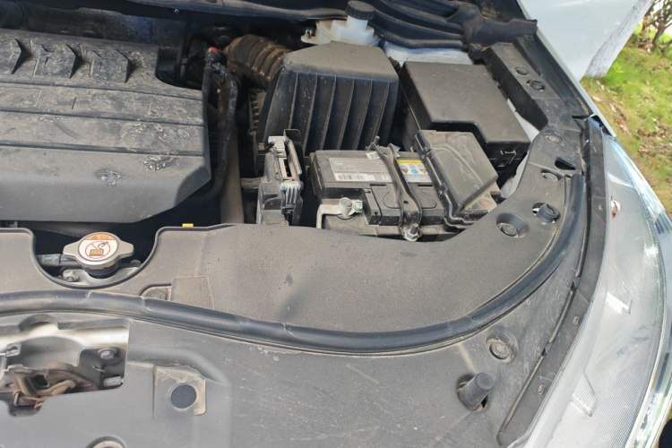 Used Haval M6 2023 PLUS 1.5T Manual Elite Smart Connectivity Model Engine Bay Left