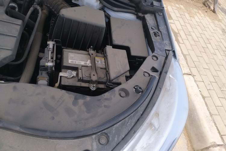 Used Haval M6 2023 PLUS 1.5T Manual Luxury Smart Connectivity Model Engine Bay Left