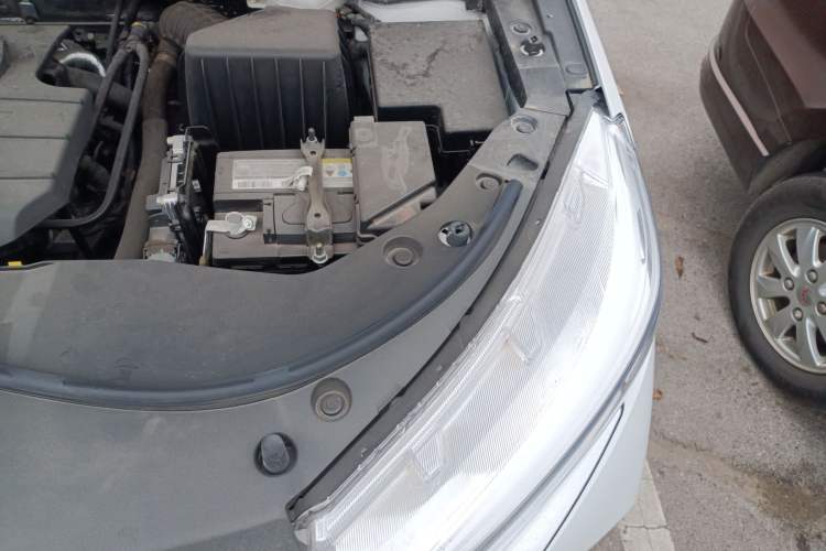 Used Haval M6 2023 PLUS 1.5T Manual Luxury Smart Connectivity Model Engine Bay Left