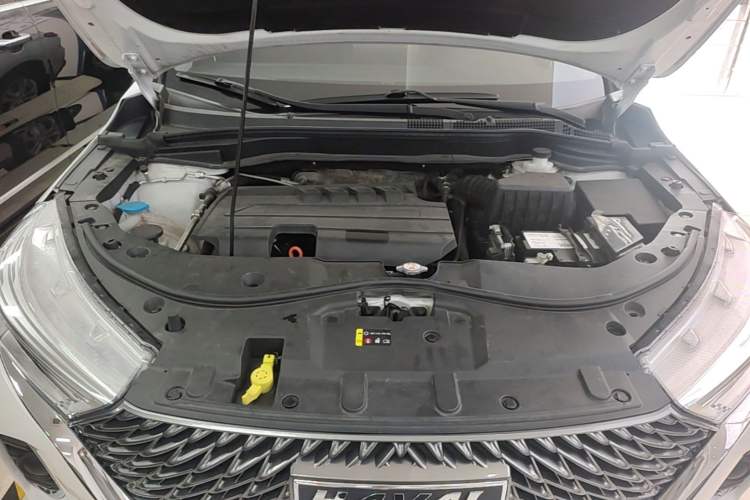 Used Haval M6 2023 PLUS 1.5T Manual Elite Smart Connectivity Model Engine Bay