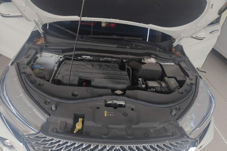 Used Haval M6 2023 PLUS 1.5T DCT Luxury Smart Connectivity Model Engine Bay