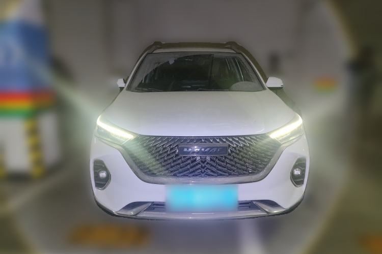 Used Haval M6 2023 PLUS 1.5T DCT Luxury Smart Connectivity Model Exterior 1