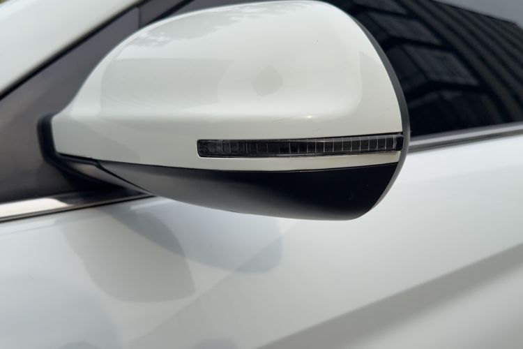 Used Haval M6 2023 PLUS 1.5T DCT Elite Smart Connectivity Model Exterior 2