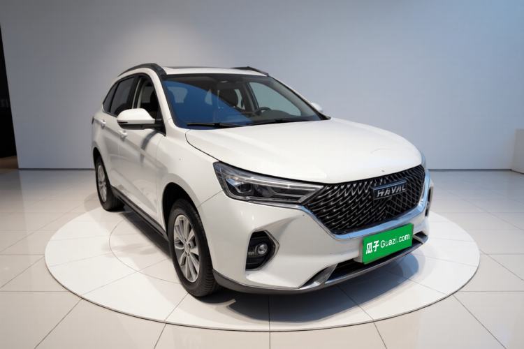 Used Haval M6 2023 PLUS 1.5T DCT Luxury Smart Connectivity Model Exterior 2