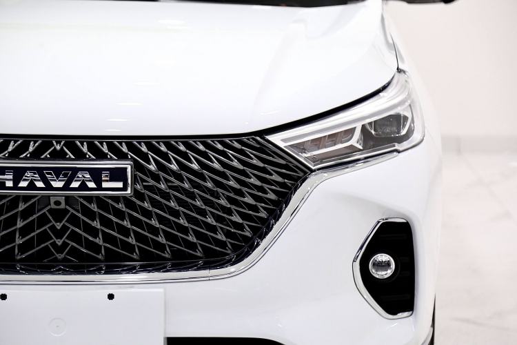 Used Haval M6 2023 PLUS 1.5T DCT Luxury Smart Connectivity Model Exterior 3