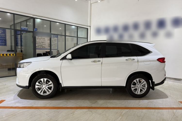 Used Haval M6 2023 PLUS 1.5T Manual Elite Smart Connectivity Model Exterior 3