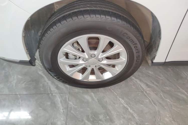 Used Haval M6 2023 PLUS 1.5T DCT Luxury Smart Connectivity Model Exterior 4