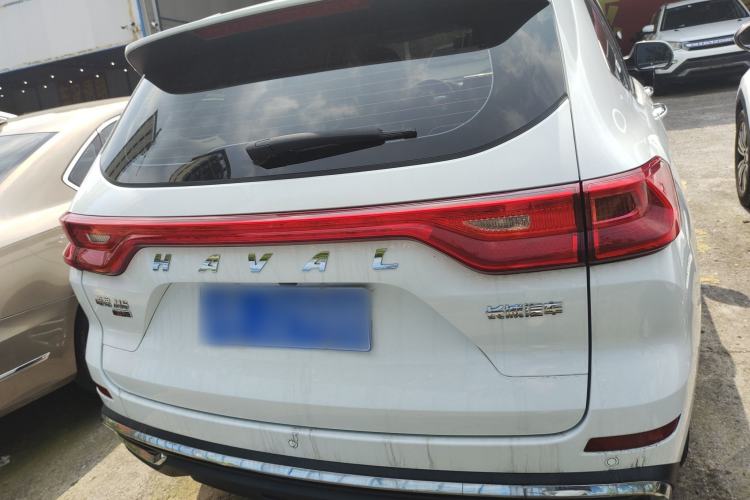 Used Haval M6 2023 PLUS 1.5T DCT Luxury Smart Connectivity Model Exterior 4