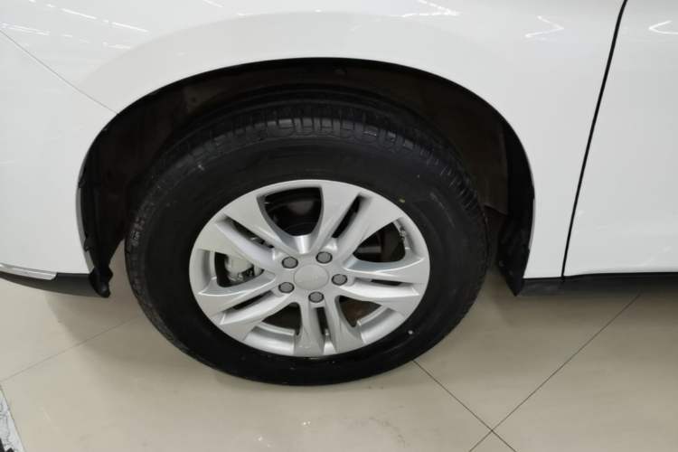 Used Haval M6 2023 PLUS 1.5T DCT Elite Smart Connectivity Model Exterior 4