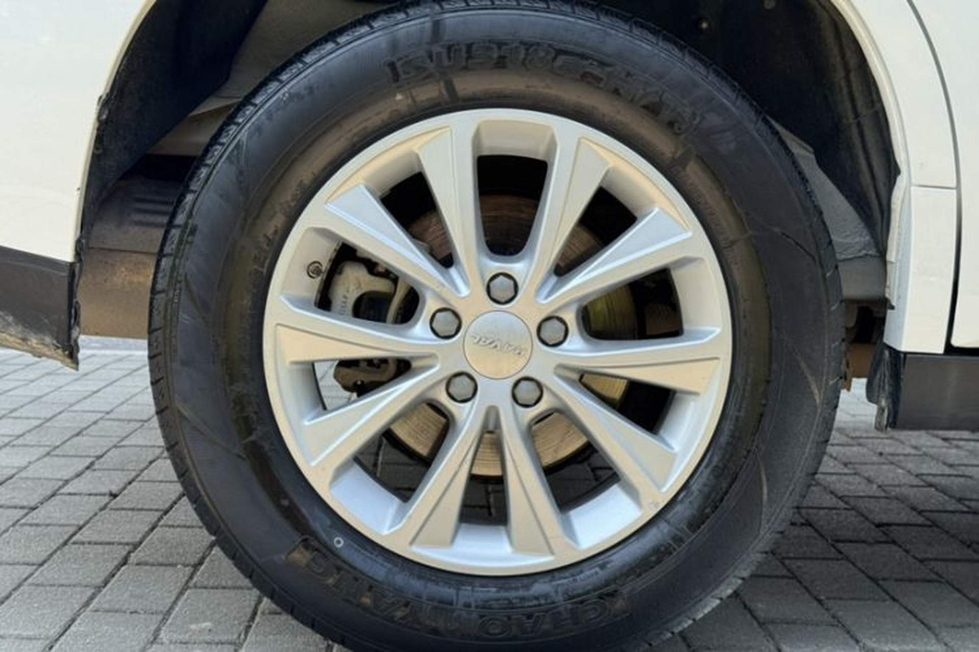 Used Haval M6 2023 PLUS 1.5T DCT Luxury Smart Connectivity Model Exterior 5