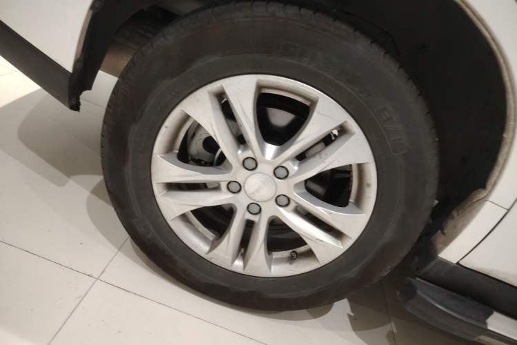 Used Haval M6 2023 PLUS 1.5T DCT Elite Smart Connectivity Model Exterior 5
