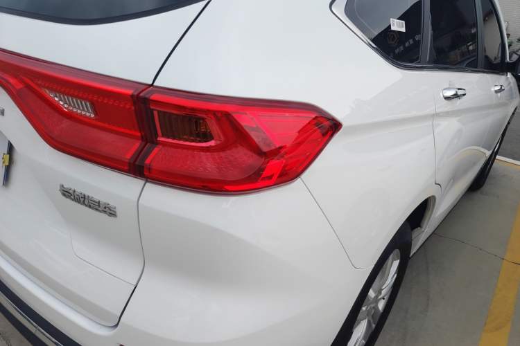 Used Haval M6 2023 PLUS 1.5T DCT Elite Smart Connectivity Model Exterior 6
