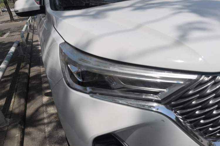 Used Haval M6 2023 PLUS 1.5T DCT Luxury Smart Connectivity Model Exterior 6