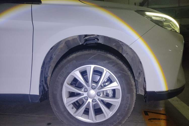 Used Haval M6 2023 PLUS 1.5T DCT Luxury Smart Connectivity Model Exterior 7
