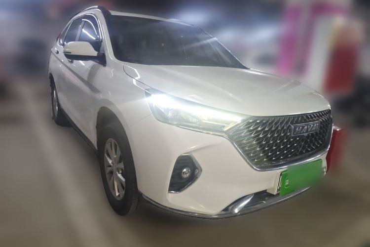 Used Haval M6 2023 PLUS 1.5T Manual Luxury Smart Connectivity Model Front Right 45 Deg