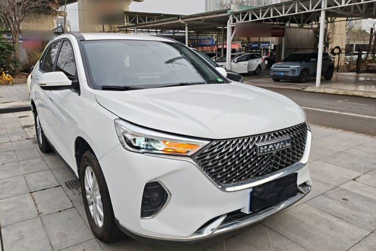 Used Haval M6 2023 PLUS 1.5T DCT Elite Smart Connectivity Model Front Right 45 Deg