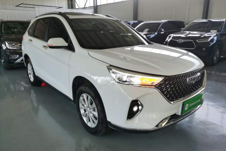 Used Haval M6 2023 PLUS 1.5T Manual Luxury Smart Connectivity Model Front Right 45 Deg