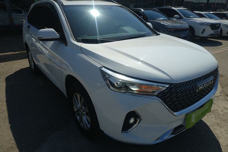 Used Haval M6 2023 PLUS 1.5T DCT Luxury Smart Connectivity Model Front Right 45 Deg